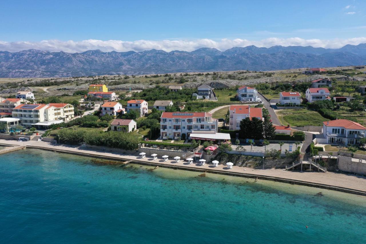 Pension Augustino Miletici Bagian luar foto