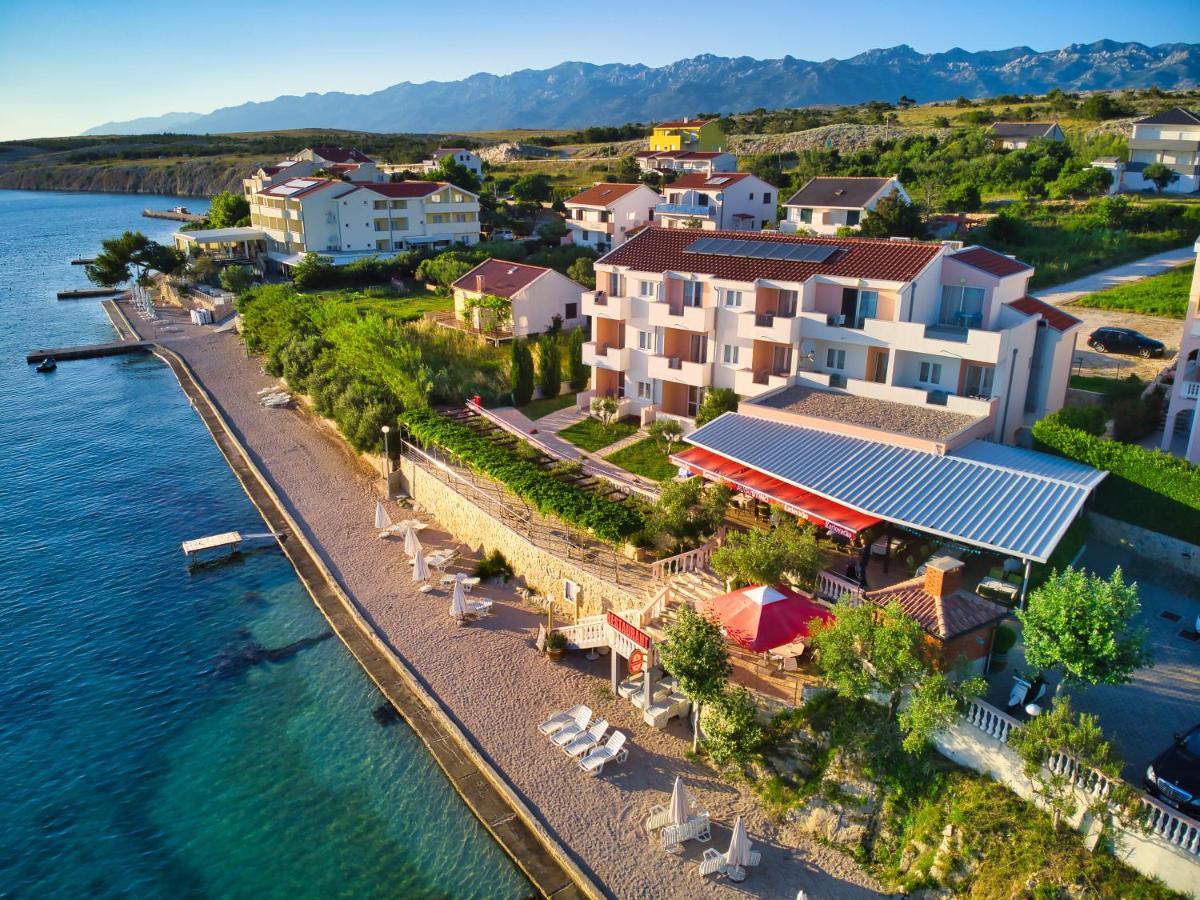 Pension Augustino Miletici Bagian luar foto